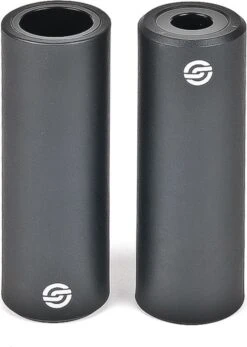 Pair Of Salt AM Nylon Pegs 14mm Black